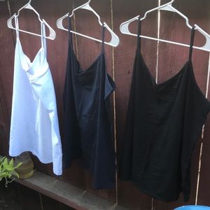 3 Old Navy tanks